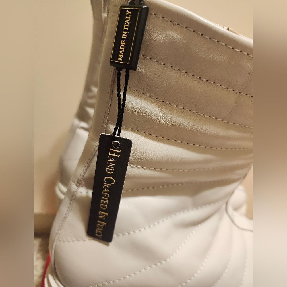 NWT Napoleoni Ivory Quilted Italian Leather Lug Sole Boots Sz.10/40 Ret.$395 - Picture 7 of 11